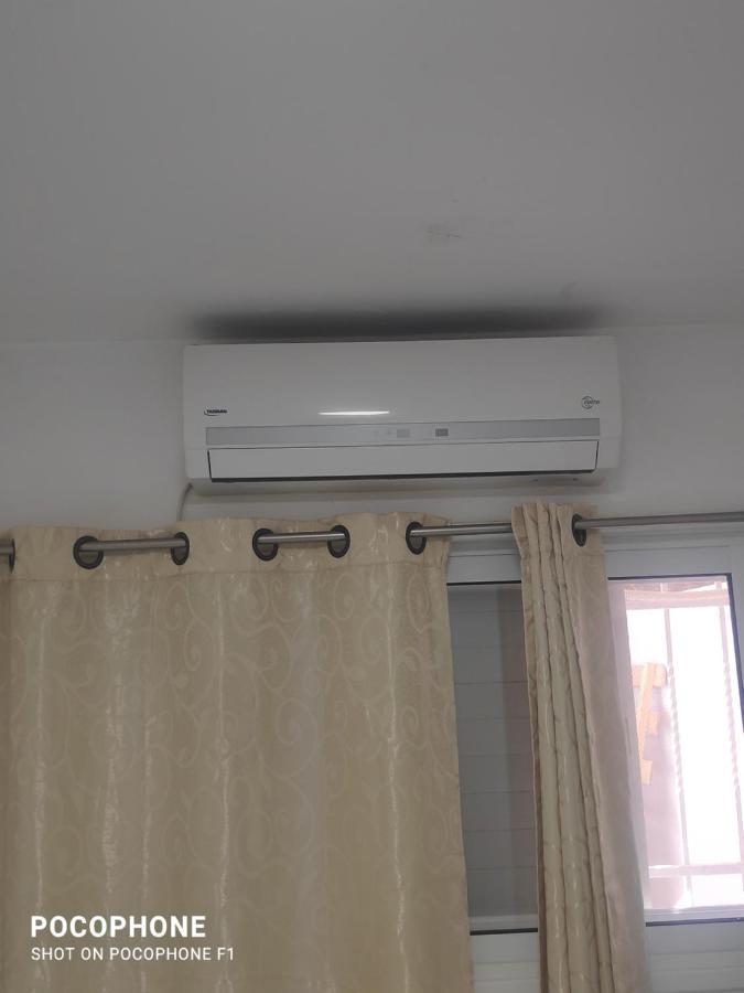 סוויטה של אלון Lägenhet Arad Exteriör bild